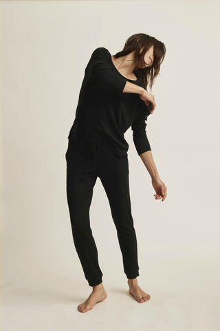 Skin | Noomi Pullover